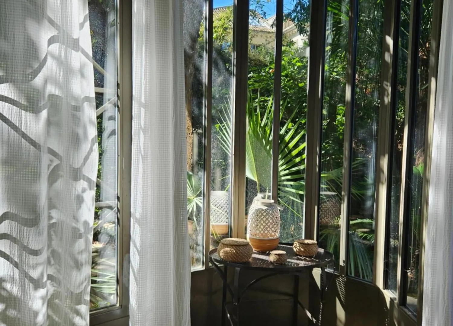 Le Complot : Maison Privee En Plein Coeur D'Avignon 0*, Avignon France